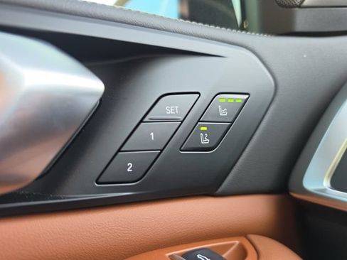Used 2026 BMW X5 M60i AWD/4WD image 45