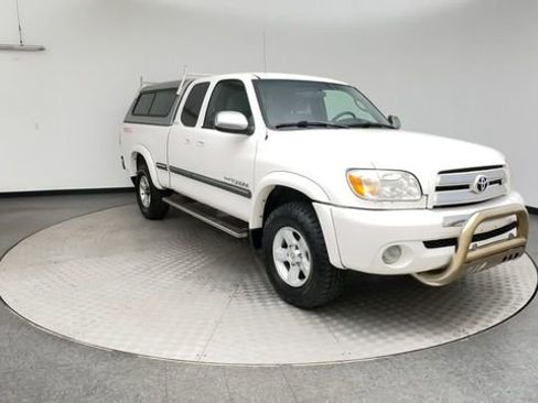 Used 2005 Toyota Tundra SR5 image 8
