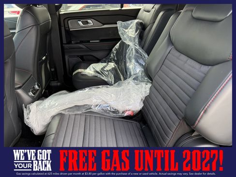 New 2026 Ford Explorer ST-Line w/ ST-Line Street Pack RWD image 13
