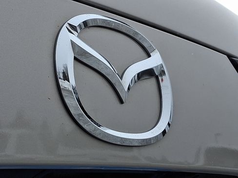 Certified 2025 MAZDA CX-90 Plug-In Hybrid w/ Preferred image 32