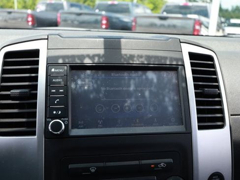Used 2019 Nissan Frontier Desert Runner RWD image 16