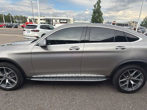 Used 2021 Mercedes-Benz GLC 300 4MATIC Coupe image 4