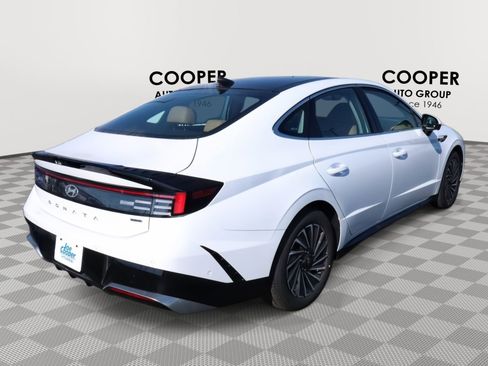 New 2026 Hyundai Sonata Limited FWD image 7