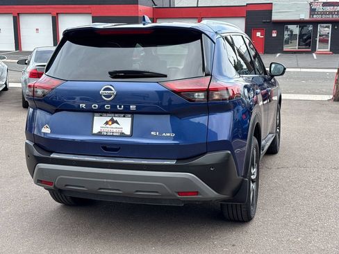 Used 2021 Nissan Rogue SL AWD/4WD image 6