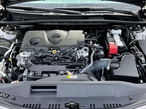 Used 2024 Toyota Camry LE image 30