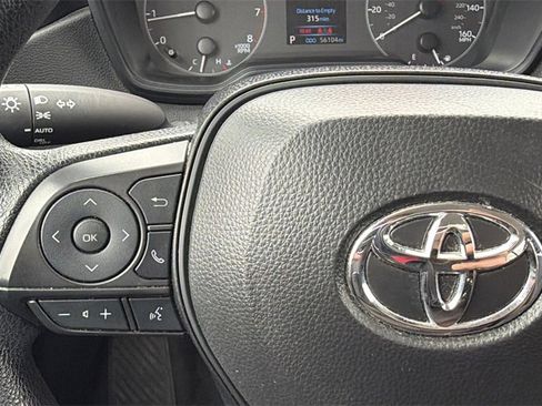 Used 2024 Toyota Corolla LE image 27