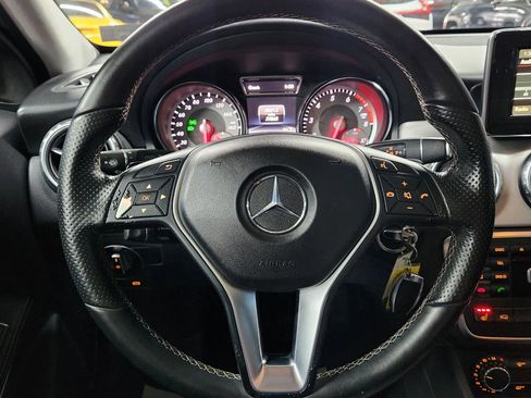 Used 2015 Mercedes-Benz GLA 250 GLA 250 4MATIC Sport Utility 4 image 22