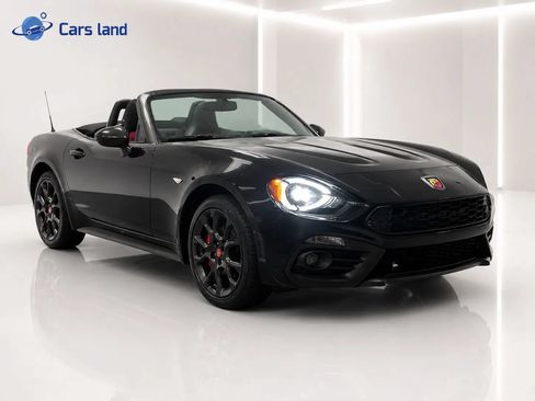 Used 2018 FIAT 124 Spider Abarth w/ Convenience Group RWD image 1