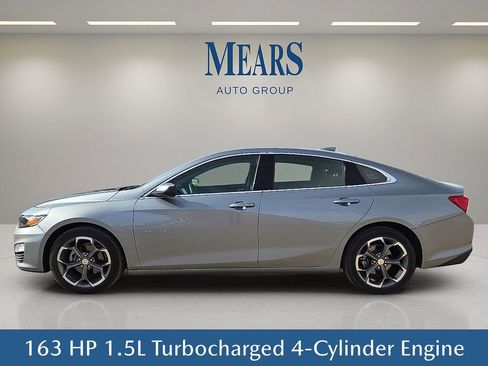 Used 2024 Chevrolet Malibu LT image 3