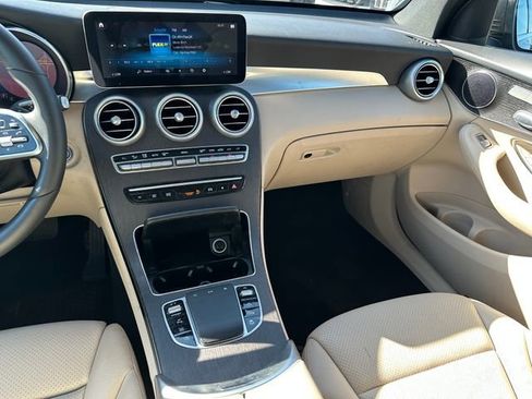 Used 2021 Mercedes-Benz GLC 300 4MATIC w/ Driver Assistance Package image 20