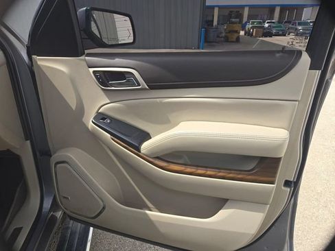 Used 2020 GMC Yukon XL Denali w/ Denali Premium Package AWD/4WD image 27