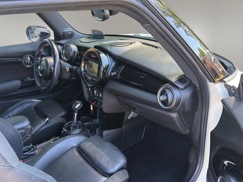 Used 2015 MINI Cooper S FWD image 33