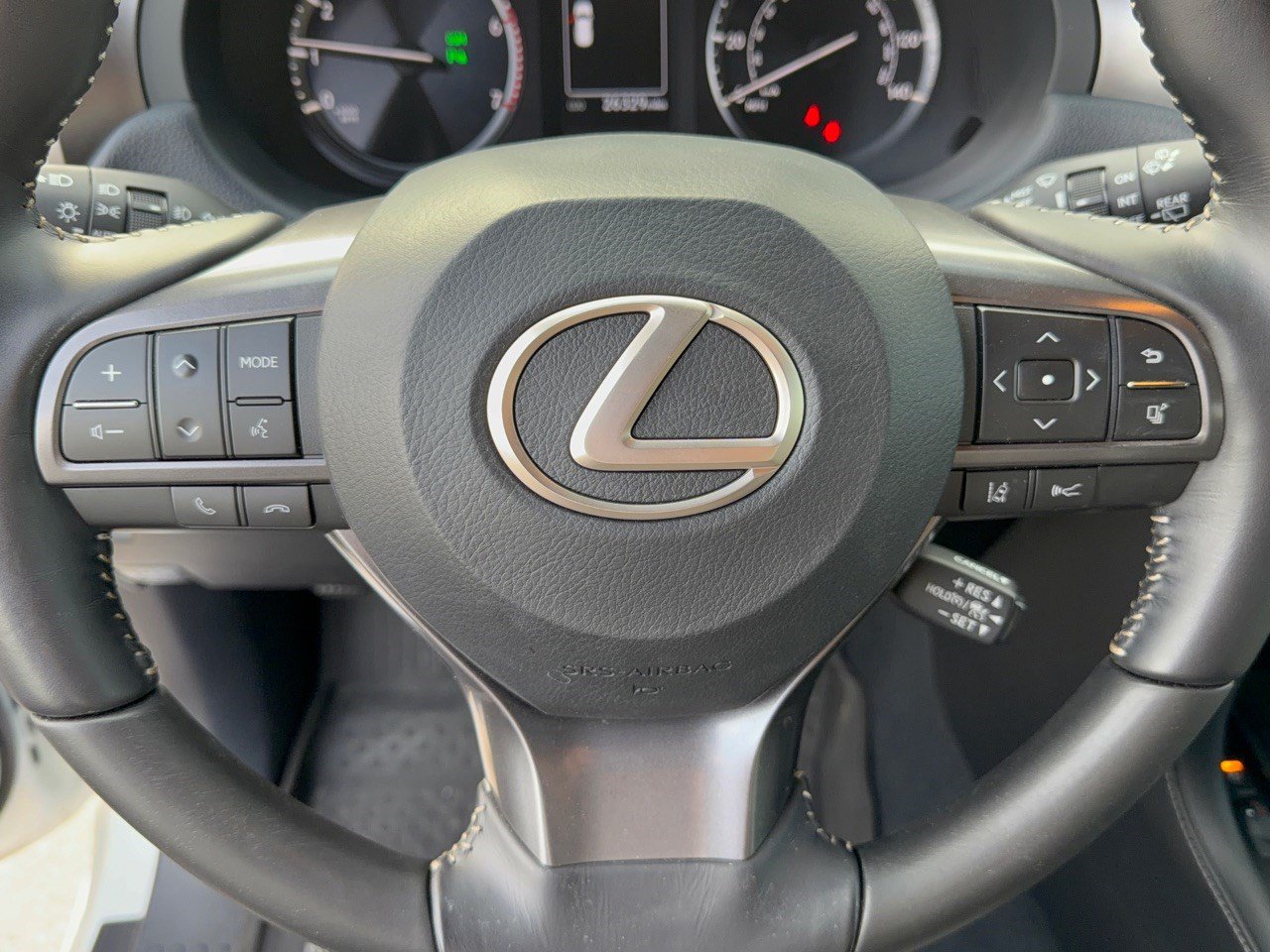 Used 2023 Lexus GX 460 w/ Black Line Special Edition AWD/4WD image 10