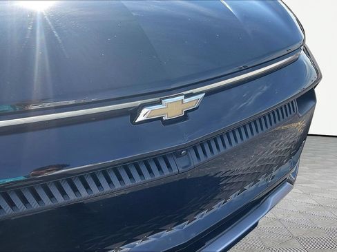 Used 2024 Chevrolet Equinox EV LT w/ LPO, Active Package FWD image 32