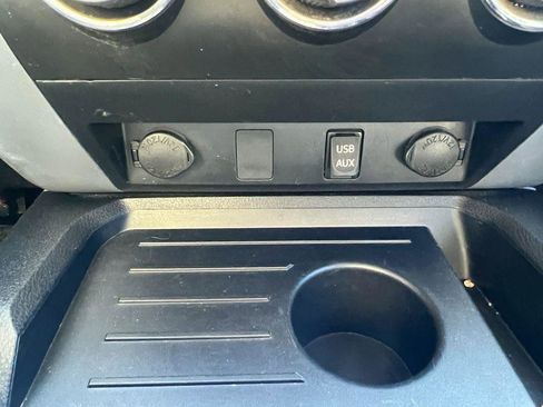 Used 2018 Toyota Tundra SR5 image 23