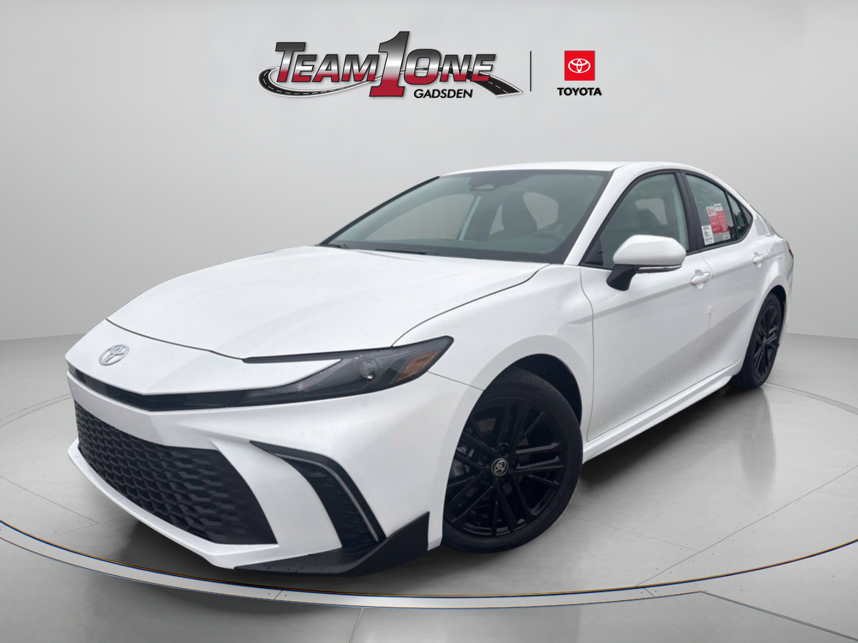 New 2026 Toyota Camry SE FWD image 3