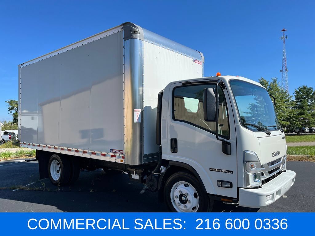 Used 2024 Isuzu NPR RWD image 10