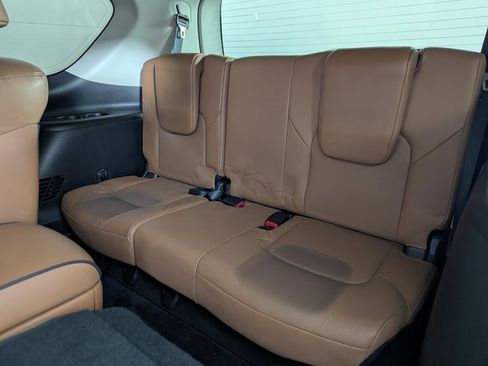 Used 2020 INFINITI QX80 Luxe image 19