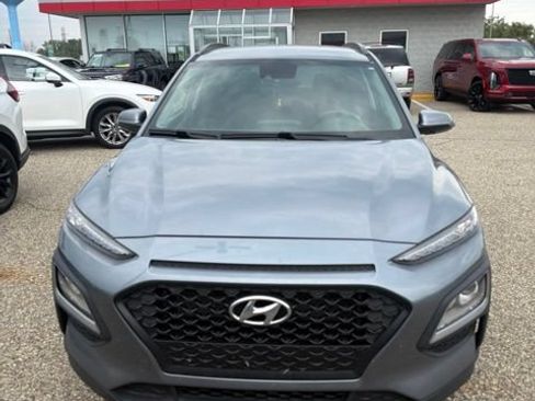 Used 2021 Hyundai Kona SEL w/ Cargo Package AWD/4WD image 3