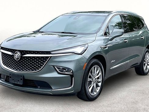 Used 2024 Buick Enclave Avenir w/ Avenir Technology Package AWD/4WD image 15
