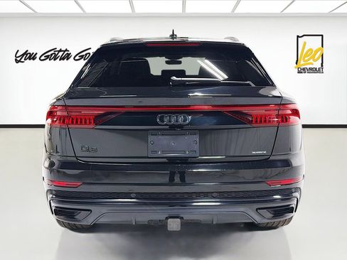 Used 2023 Audi Q8 Premium Plus AWD/4WD image 7