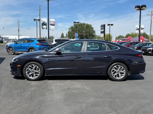 Used 2023 Hyundai Sonata SEL w/ Convenience Package FWD image 3