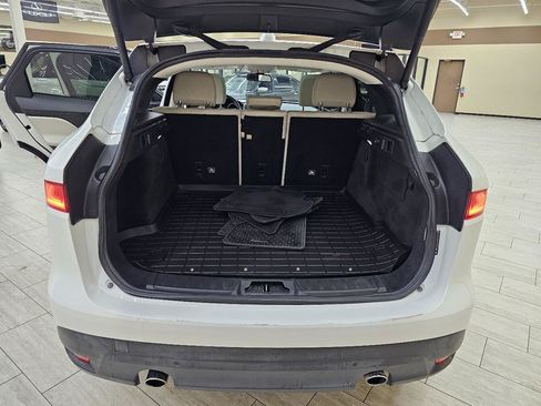 Used 2018 Jaguar F-PACE Prestige AWD/4WD image 13
