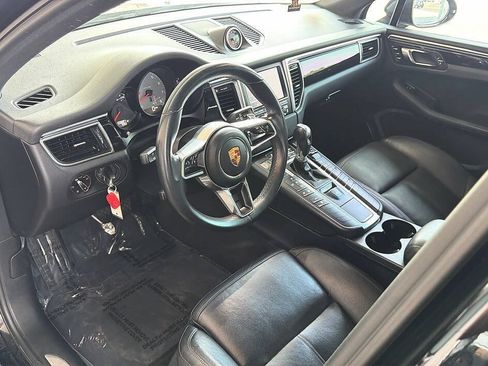 Used 2016 Porsche Macan S AWD/4WD image 4