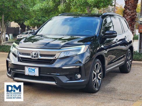 Used 2020 Honda Pilot Touring image 3