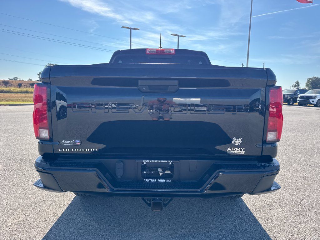 Used 2023 Chevrolet Colorado Z71 w/ Advanced Trailering Package AWD/4WD image 5