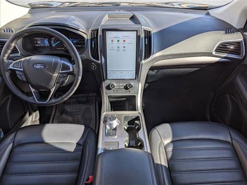 Used 2024 Ford Edge SEL image 16