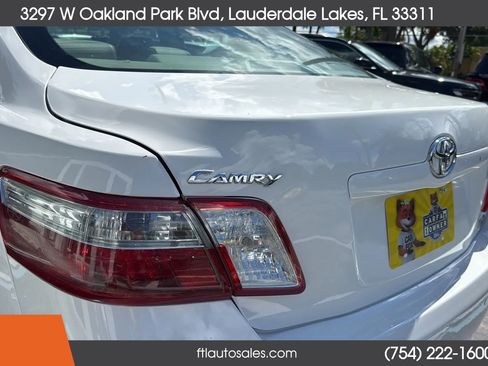 Used 2009 Toyota Camry Hybrid image 13
