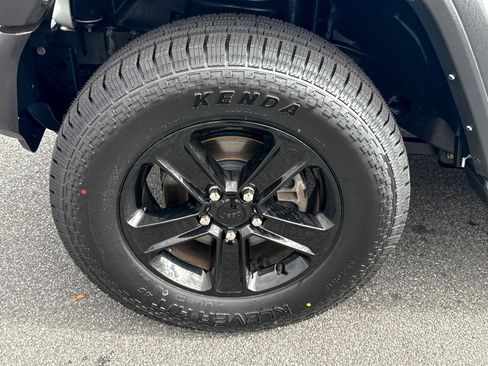 Used 2021 Jeep Wrangler Unlimited Sport image 10