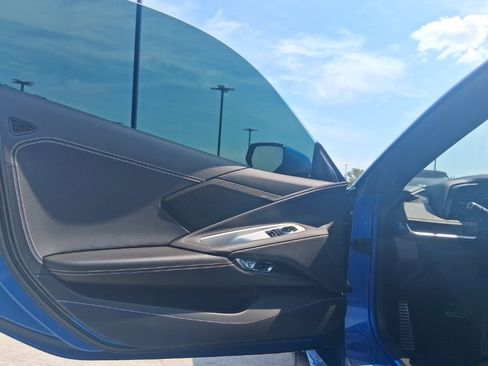 Used 2023 Chevrolet Corvette Stingray Coupe w/ Z51 Performance Package image 13