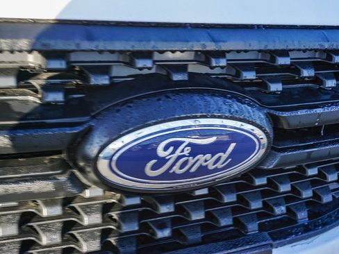 New 2025 Ford Ranger XL image 11