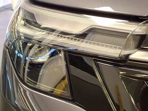 Certified 2025 Subaru Forester Touring image 12