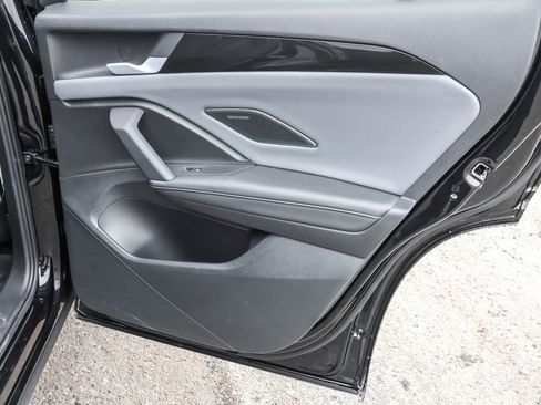 New 2026 Volkswagen Tiguan SEL R-Line image 41