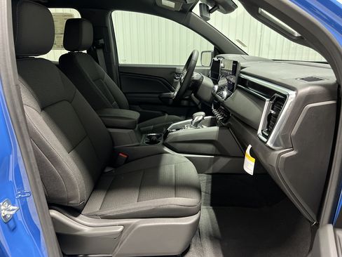 New 2025 GMC Canyon Elevation w/ Convenience Package image 27