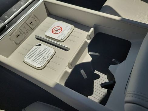 New 2027 Hyundai Santa Fe SEL FWD image 16