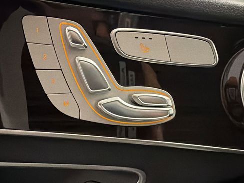 Certified 2022 Mercedes-Benz GLC 300 image 17