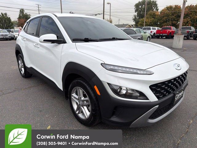 Used 2022 Hyundai Kona SE AWD/4WD image 3