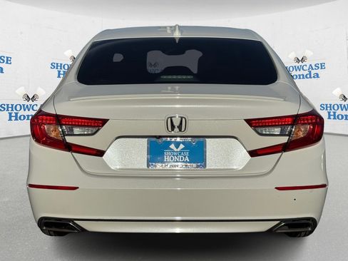 Used 2018 Honda Accord LX image 6