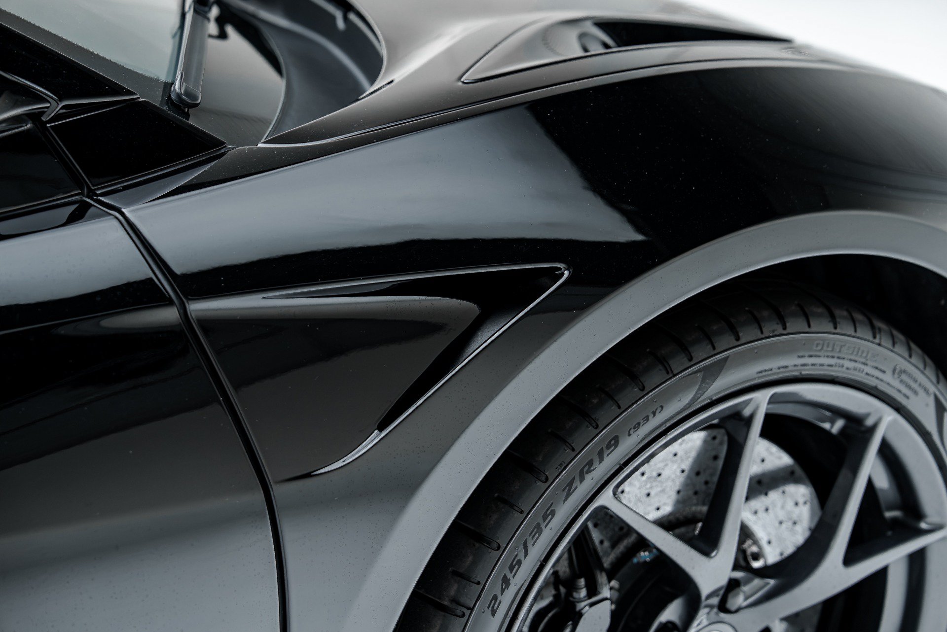 Used 2017 Acura NSX AWD/4WD image 22