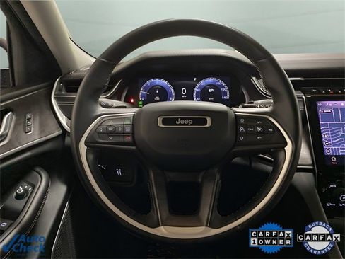 Used 2022 Jeep Grand Cherokee L Limited image 15