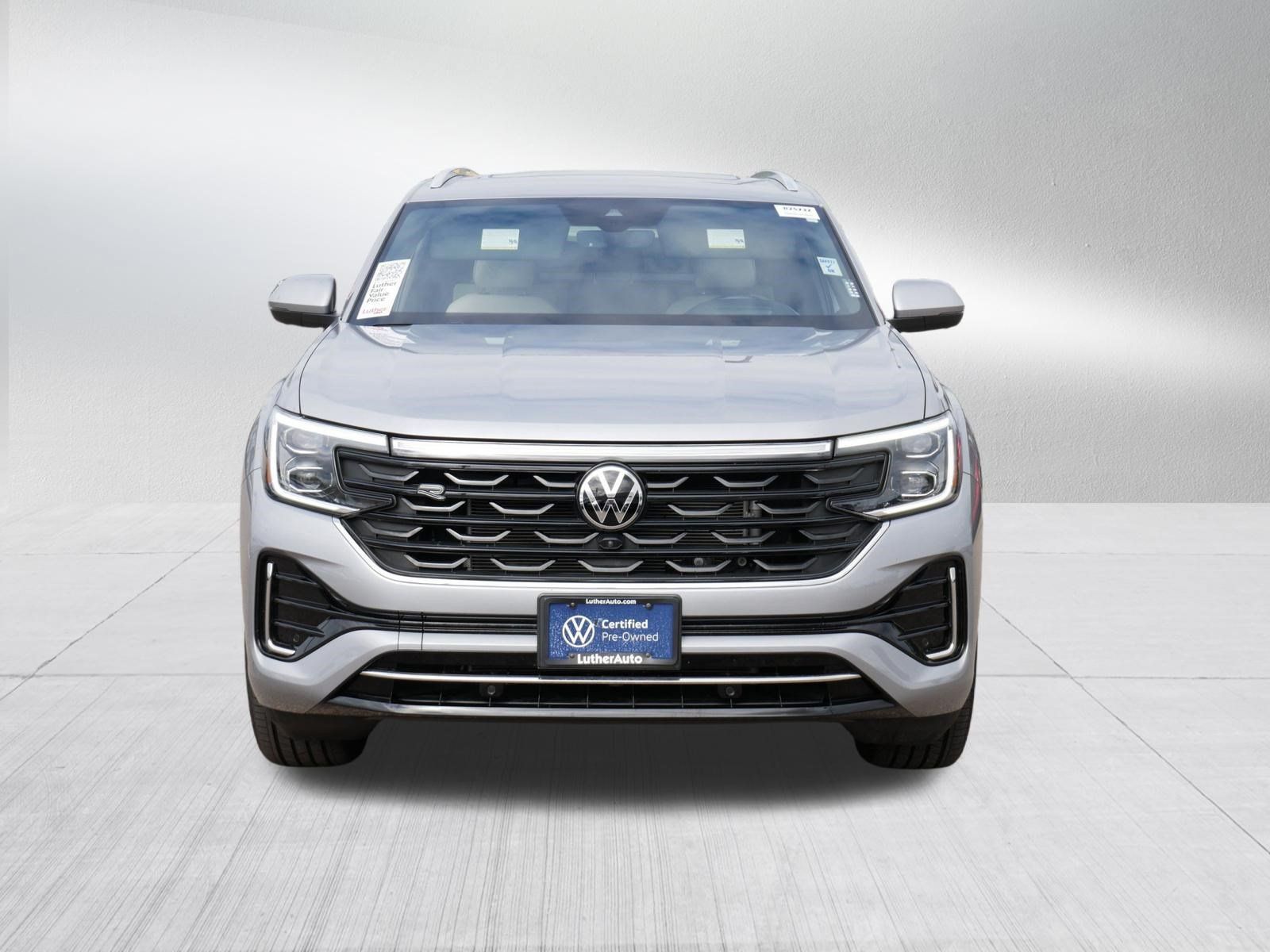 Certified 2026 Volkswagen Atlas Cross Sport SEL Premium R-Line AWD/4WD image 2