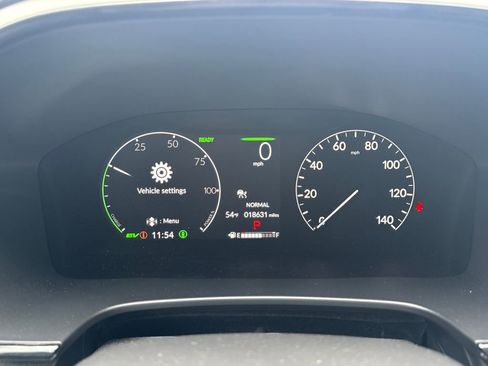 Used 2025 Honda CR-V Sport image 14