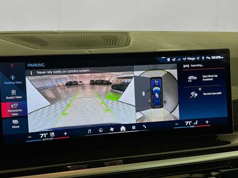 Used 2026 BMW X7 M60i AWD/4WD image 15