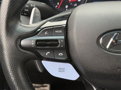 Used 2022 Hyundai Veloster N image 13