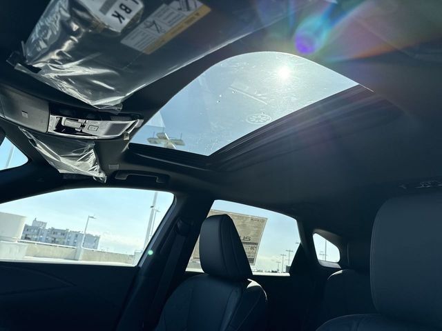 New 2026 Lexus RX 350h AWD/4WD image 22