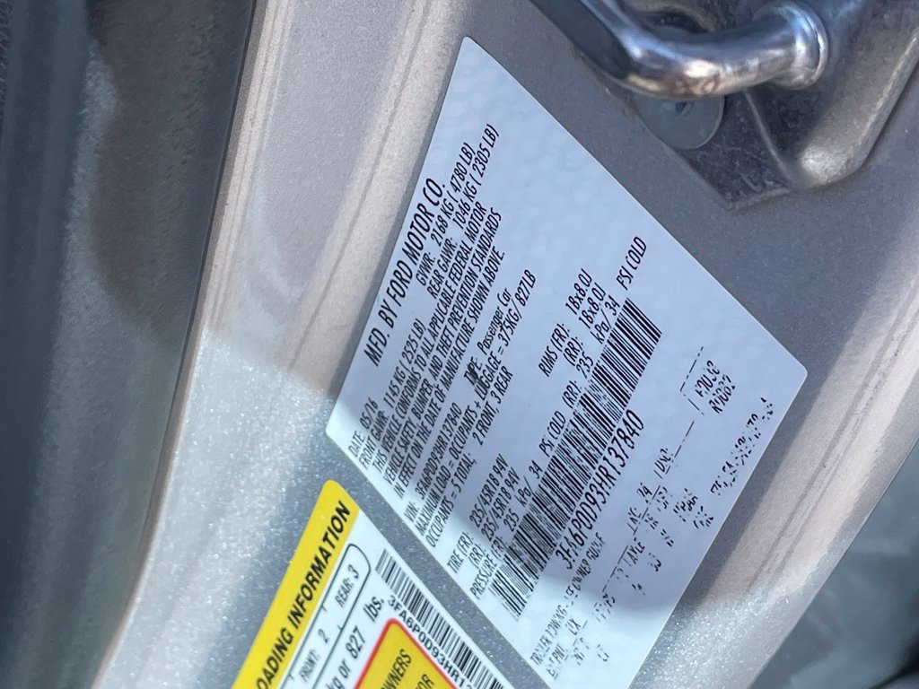 Used 2017 Ford Fusion Titanium AWD/4WD image 30